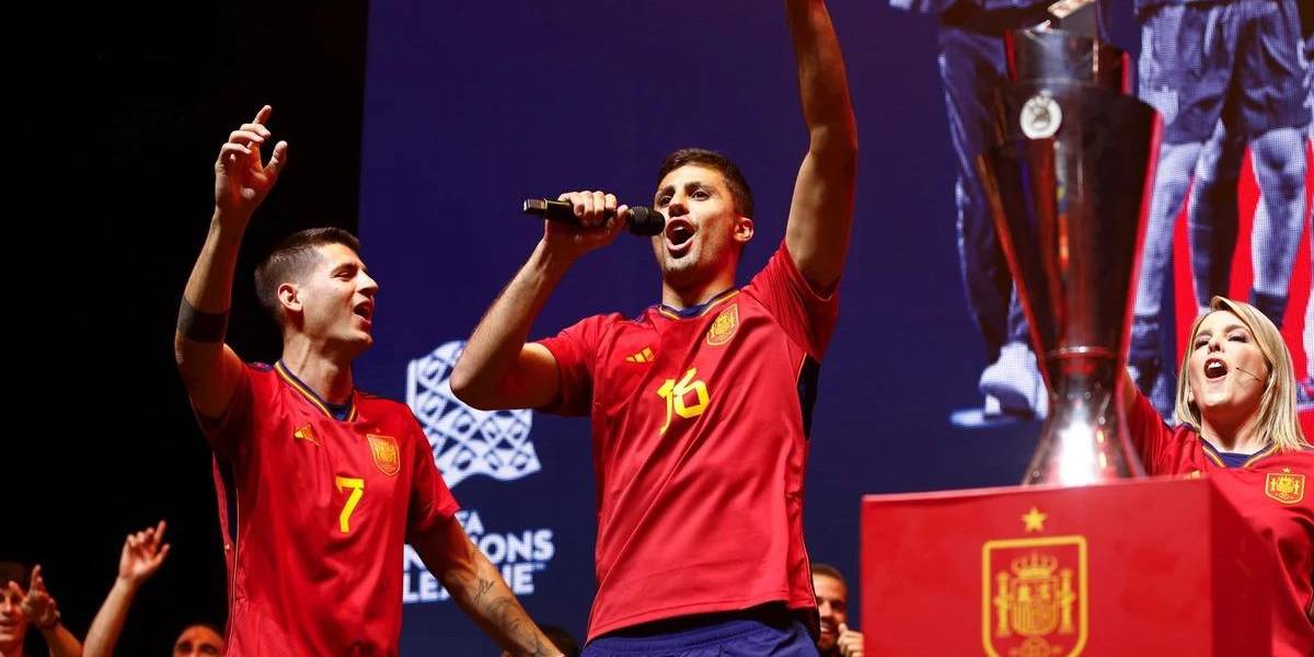 La UEFA inicia un proceso disciplinario contra Rodri y Morata por cánticos tras la final de la Eurocopa 2024