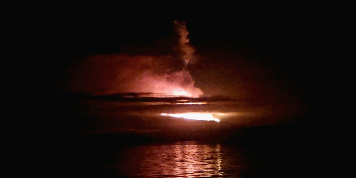 Entra en erupción el volcán Wolf en Galápagos, donde habitan especies únicas