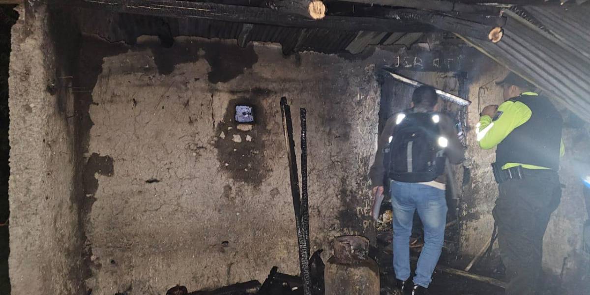 Cuenca: una adulta mayor falleció en un incendio en su casa