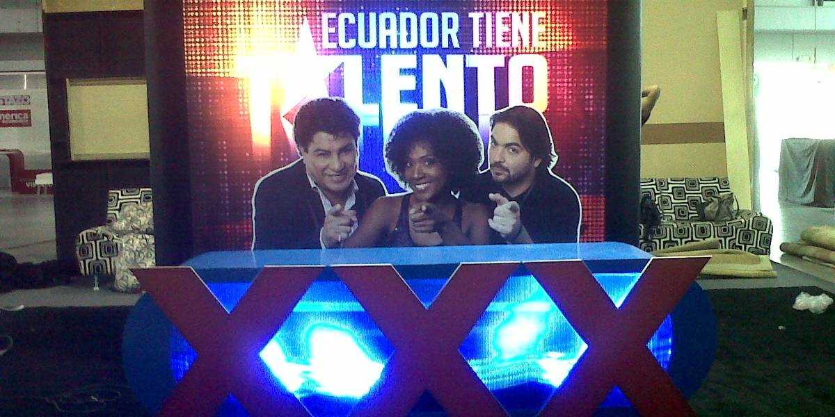 Todo sobre tus programas favoritos de Ecuavisa en un stand que espera por ti