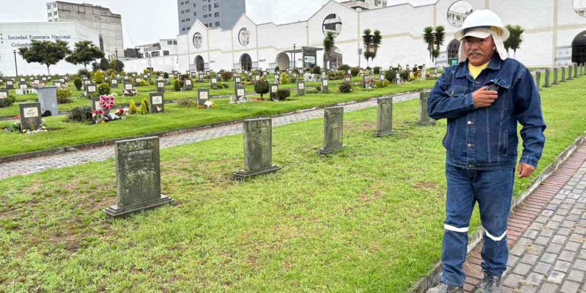 Día de los Difuntos en Ecuador | La carga emocional que implica trabajar de cerca con la muerte y las secuelas que deja en las familias