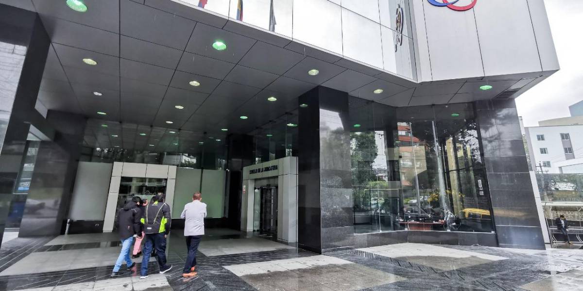 Judicatura nombró 25 fiscales para ocho provincias del país