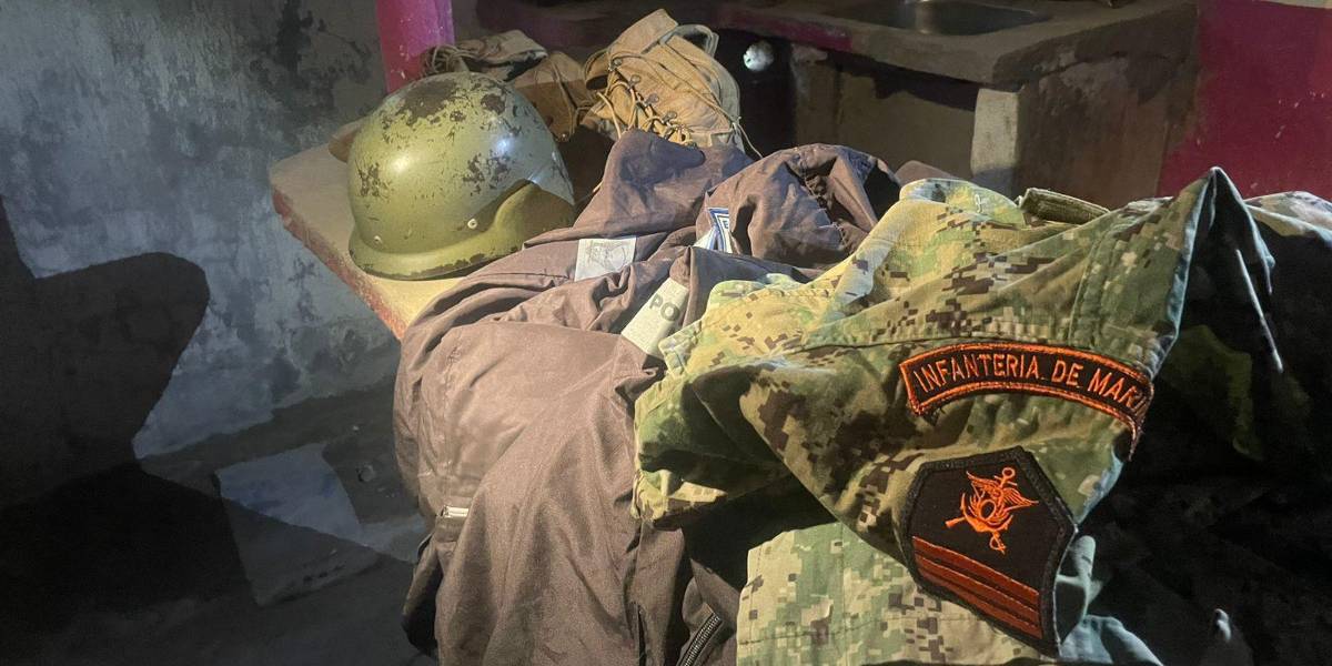 Nuevo operativo en Durán: 10 detenidos y uniformes policiales y militares decomisados