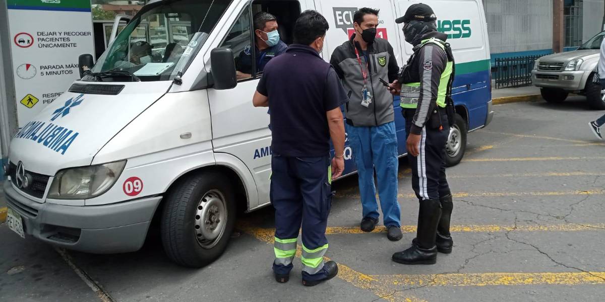 Espacios COVID-19 en hospitales de Quito ya atienden otras patologías