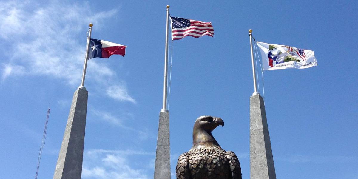 ¿Qué requisitos necesito para la residencia permanente por oferta laboral en EE.UU.?