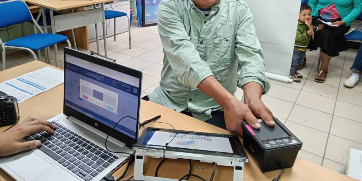 Nueve agencias del Registro Civil atenderán este 11 de noviembre para cedulación