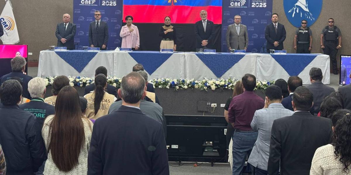 Elecciones Ecuador 2025: La jornada del voto presencial en el exterior inició este 8 de febrero