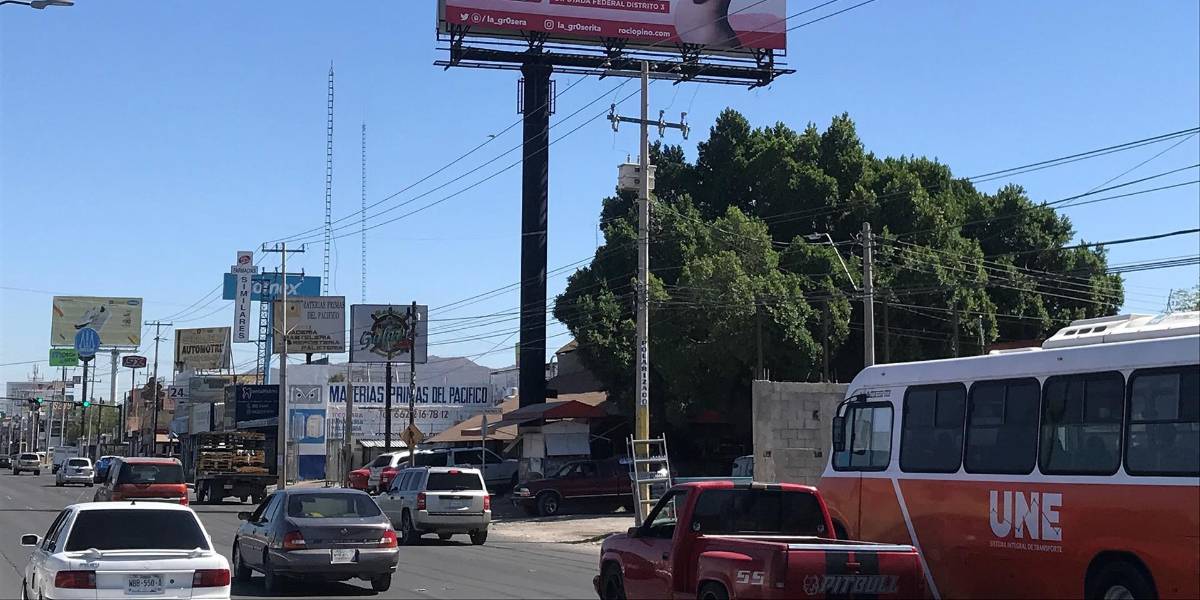 Candidata mexicana a diputada promete implantes de pecho gratis