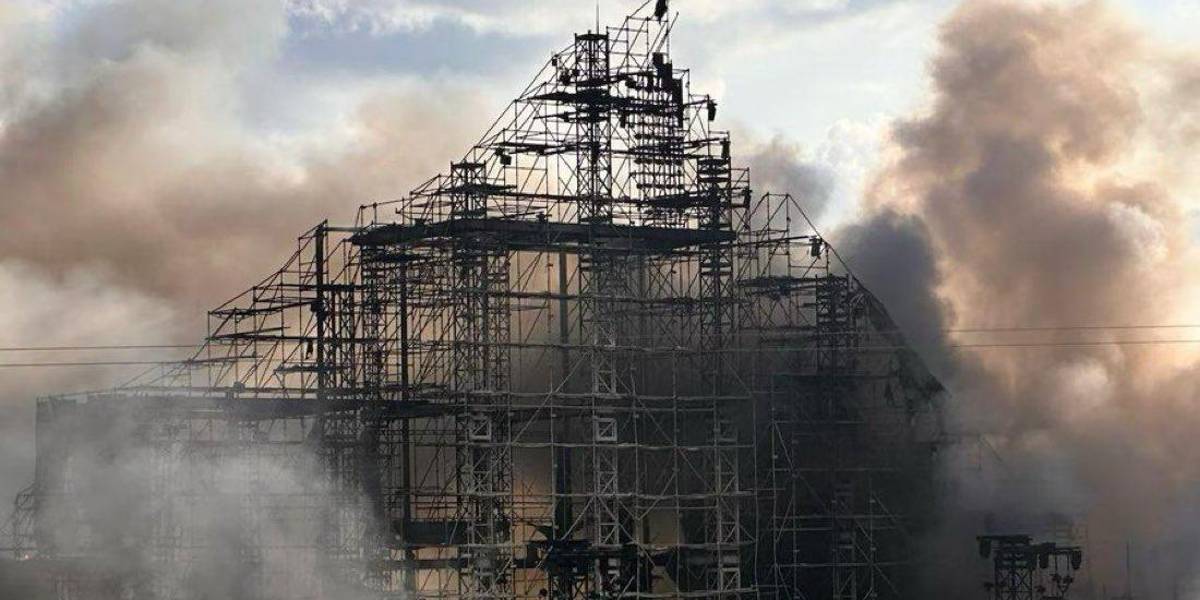 Tomorrowland abre su camping tras incendio del escenario principal