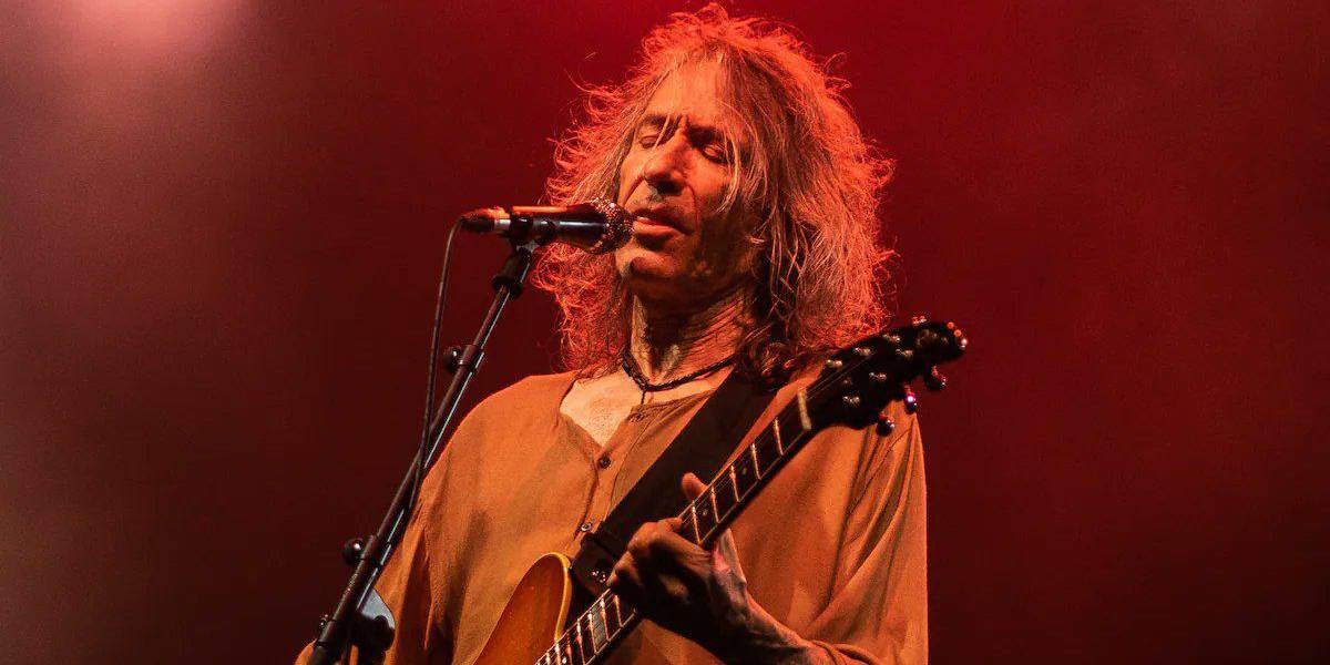 ¿Quién fue Robe Iniesta?, voz icónica del rock español de Extremoduro