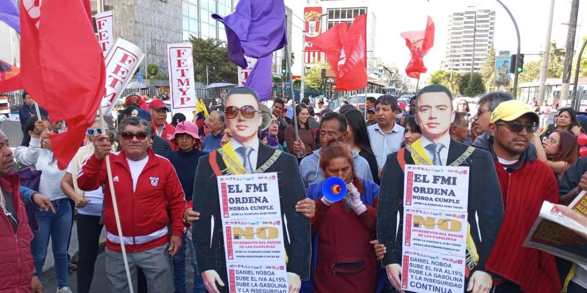 Quito: la marcha en contra de la eliminación del subsibio a las gasolinas terminó