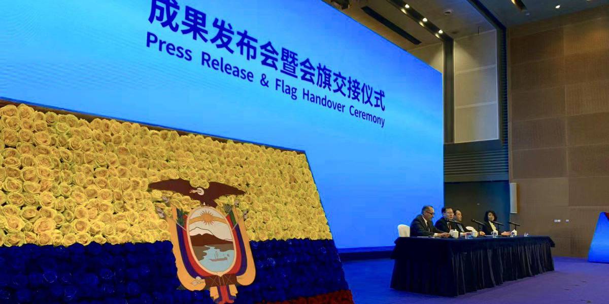 Ecuador confía en cerrar este año un tratado de libre comercio con China