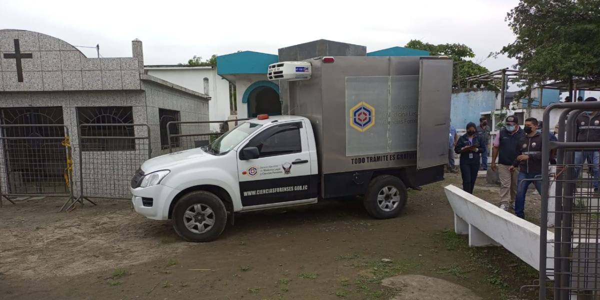Cuerpo de Naomi Arcentales es trasladado a Quito para segunda autopsia