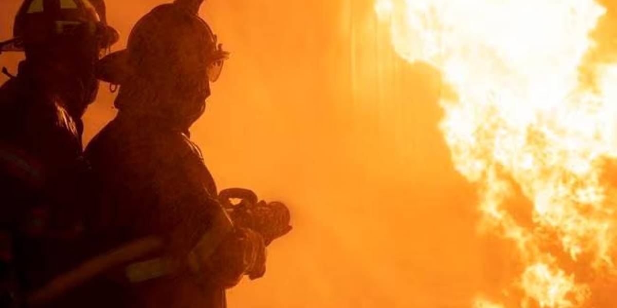 Tres muertos y 200 evacuados tras el incendio de un hospital cerca de Roma, Italia