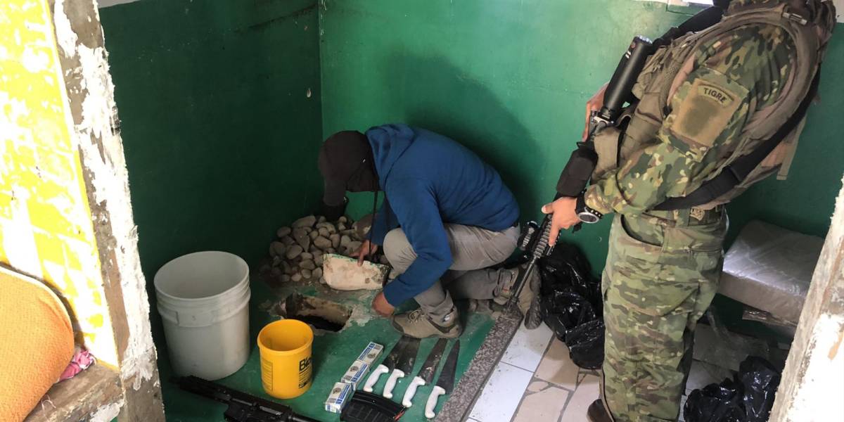 Los escondites de armas no dejan de aparecer en las cárceles de Ecuador
