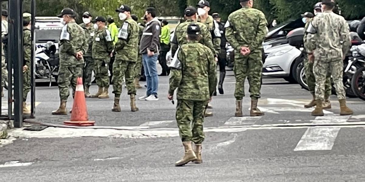 Defensa presentó denuncia por infiltración en zonas de seguridad