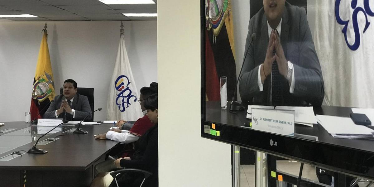 Tres vocales del Cpccs no respaldan la decisión de Alembert Vera de conformar una veeduría ciudadana