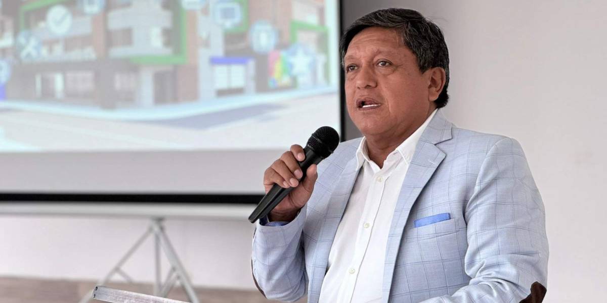 El alcalde de Santo Domingo advierte con castigar a personal de la CTE con ortiga