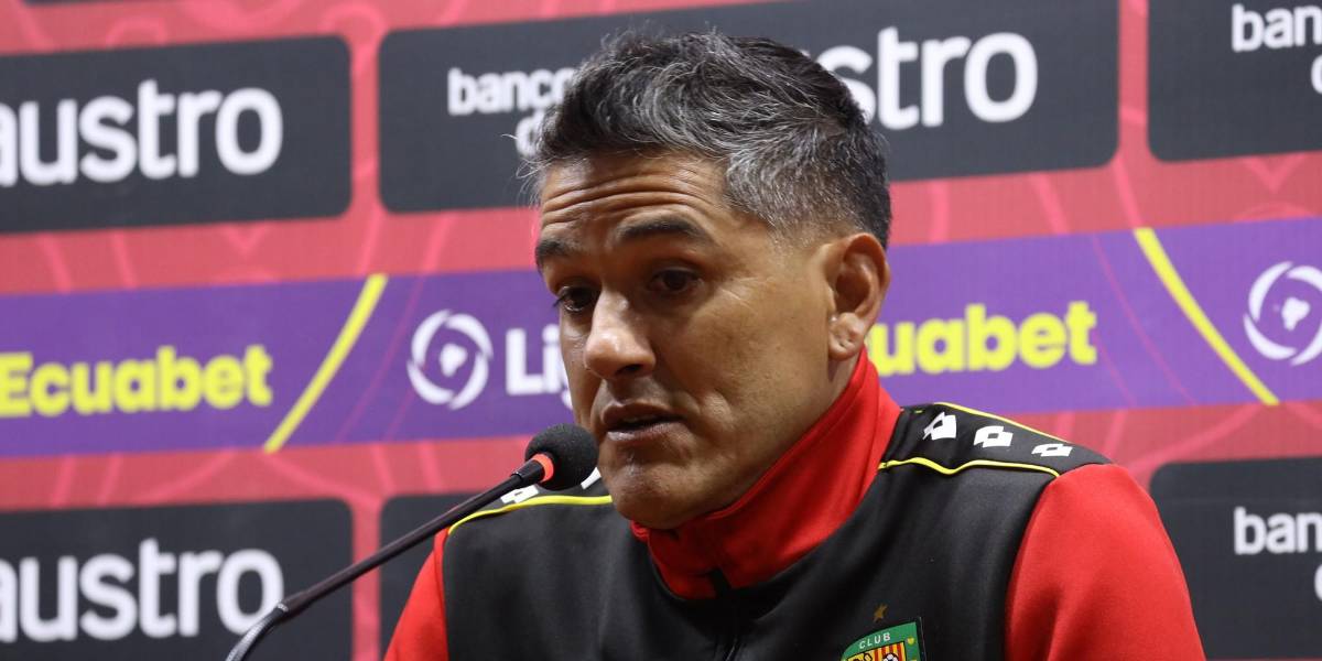 ¡Se va! Norberto Araujo no seguirá como director técnico de Deportivo Cuenca