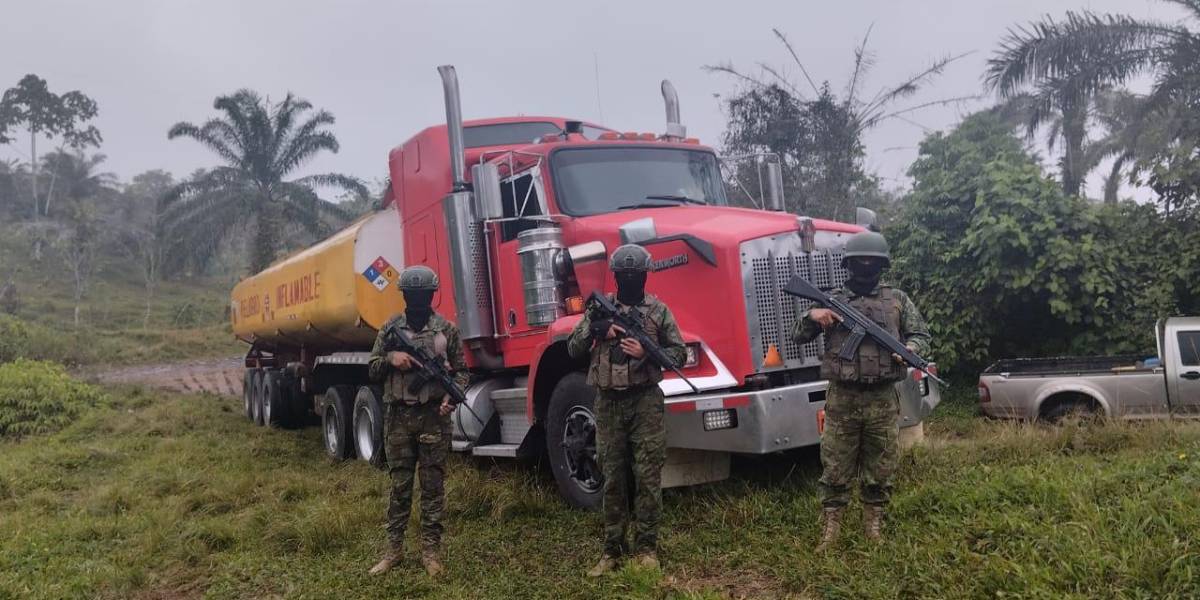 10 mil galones de combustible robados de Petroecuador fueron recuperados en Santo Domingo