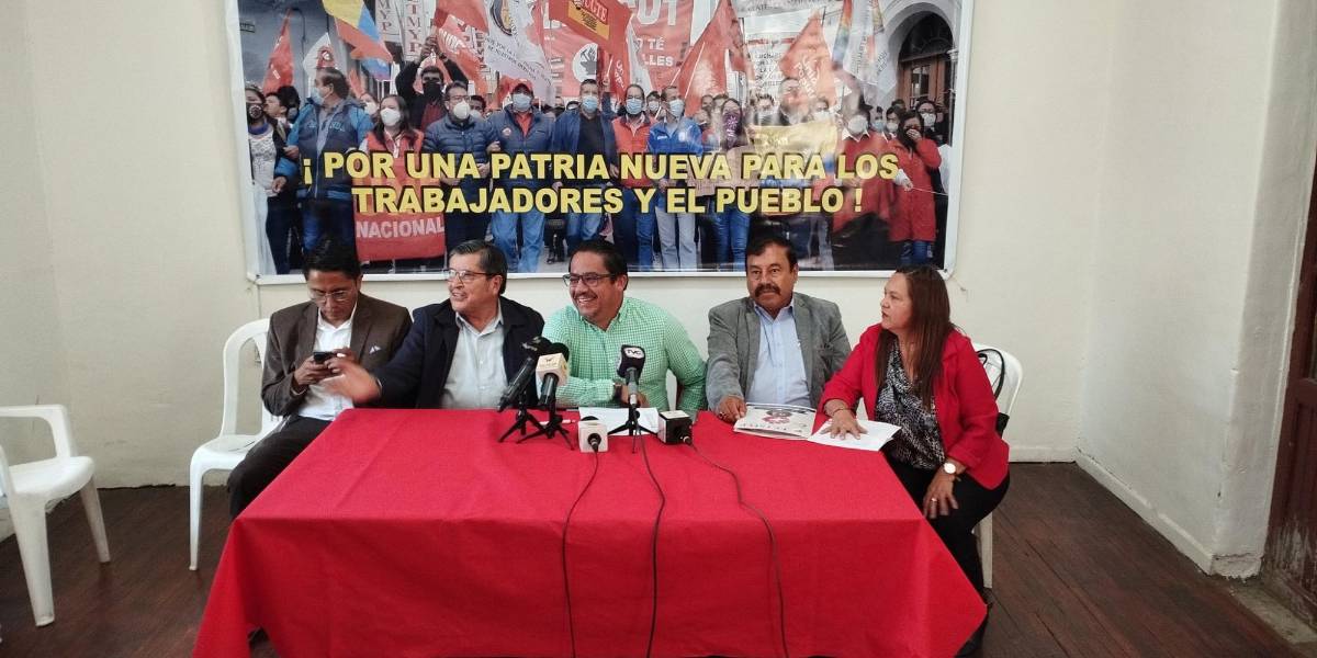 El Frente Unitario de Trabajadores propone que el salario básico en 2024 sea de USD 550