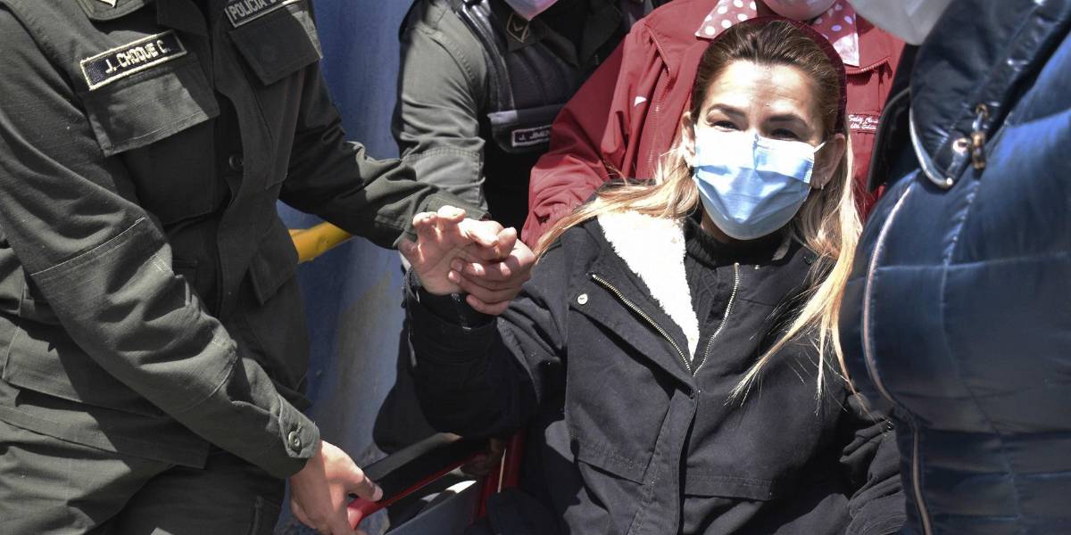 Hurtado, Mahuad, Gutiérrez y otros 18 expresidentes piden a la ONU que revise la situación de Añez