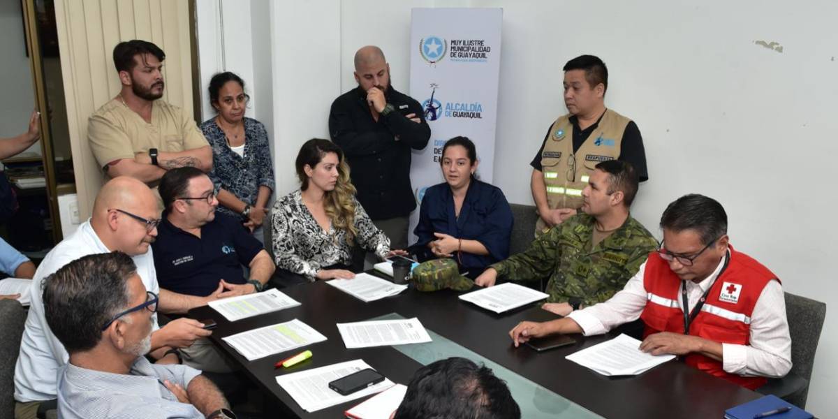 La alerta internacional por la viruela del mono convoca al COE de Guayaquil