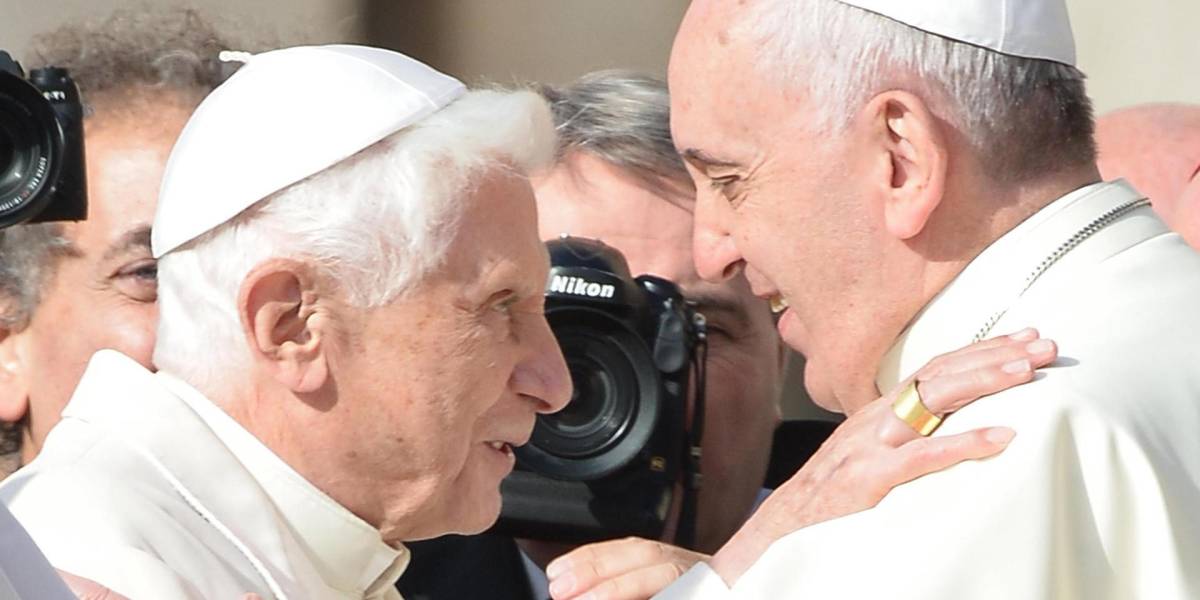 El papa Emérito Benedicto XVI muere a los 95 años