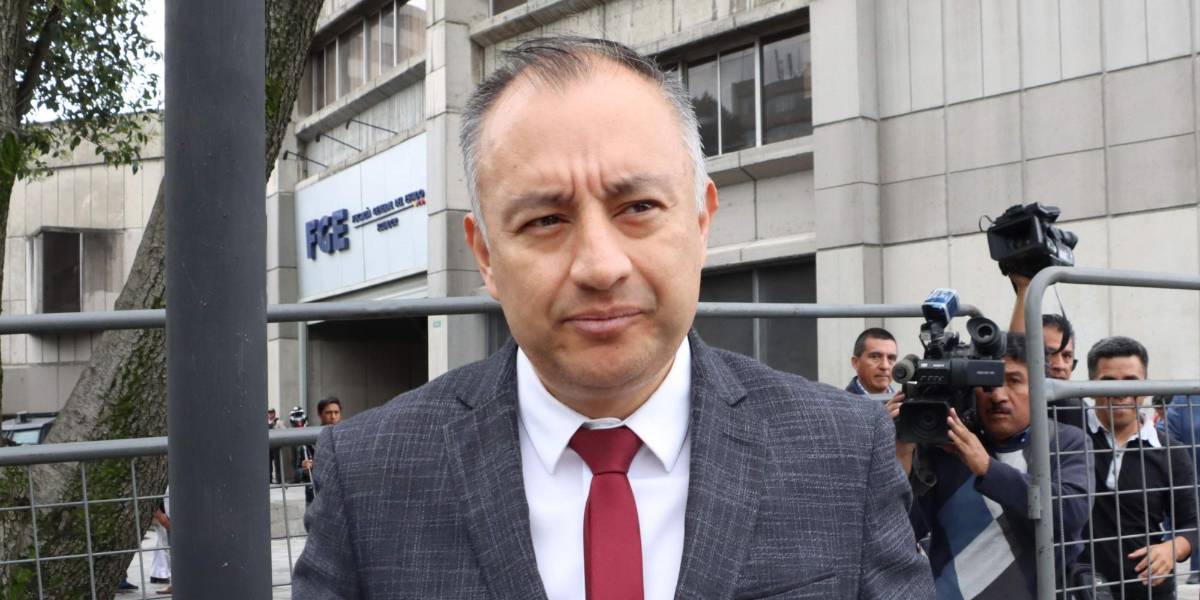 Asambleísta pide a Fiscalía que investigue la presunta intención del Parlamento de declarar loco a Daniel Noboa