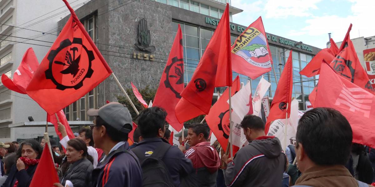 Eliminación de subsidios a gasolinas: la UNE convoca a una movilización nacional el próximo 4 de julio