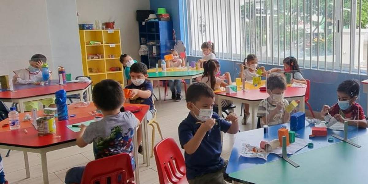 Cómo preparar a los niños para disminuir el impacto al retorno a clases presenciales