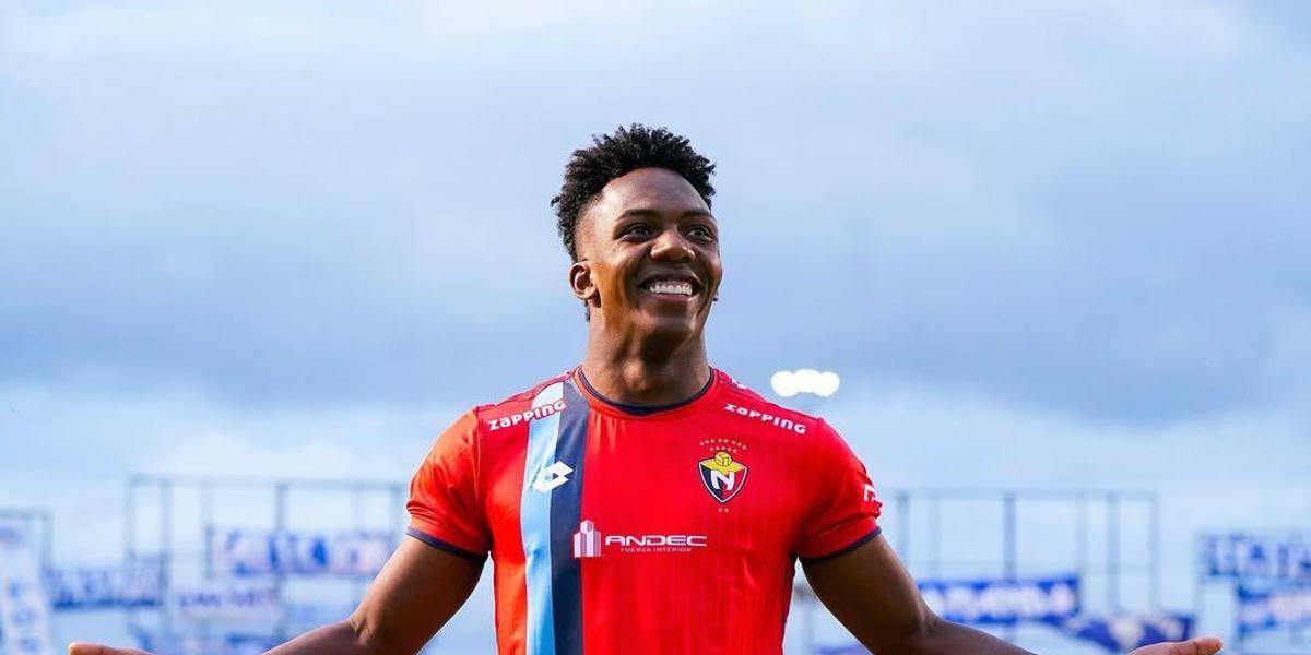 Independiente del Valle fichó a Djorkaeff Reasco para el 2026, confirmó su presidente