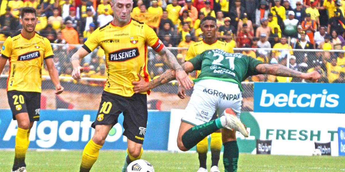 Barcelona SC derrotó a Orense en los últimos minutos del encuentro