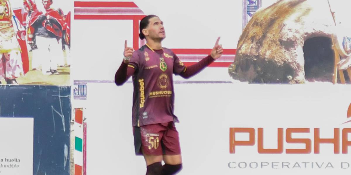 Mushuc Runa goleó 5-0 al Delfín, con hat-trick incluido de Jonathan Dos Santos