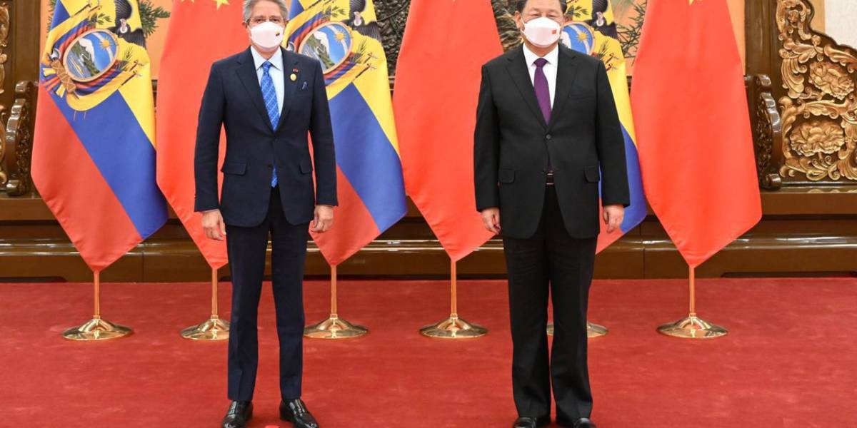 Xi y Lasso acuerdan negociar un tratado de libre comercio China-Ecuador