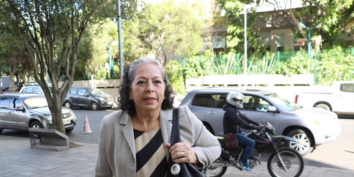 La Fiscalía aclara que continúa investigando la muerte del general Jorge Gabela