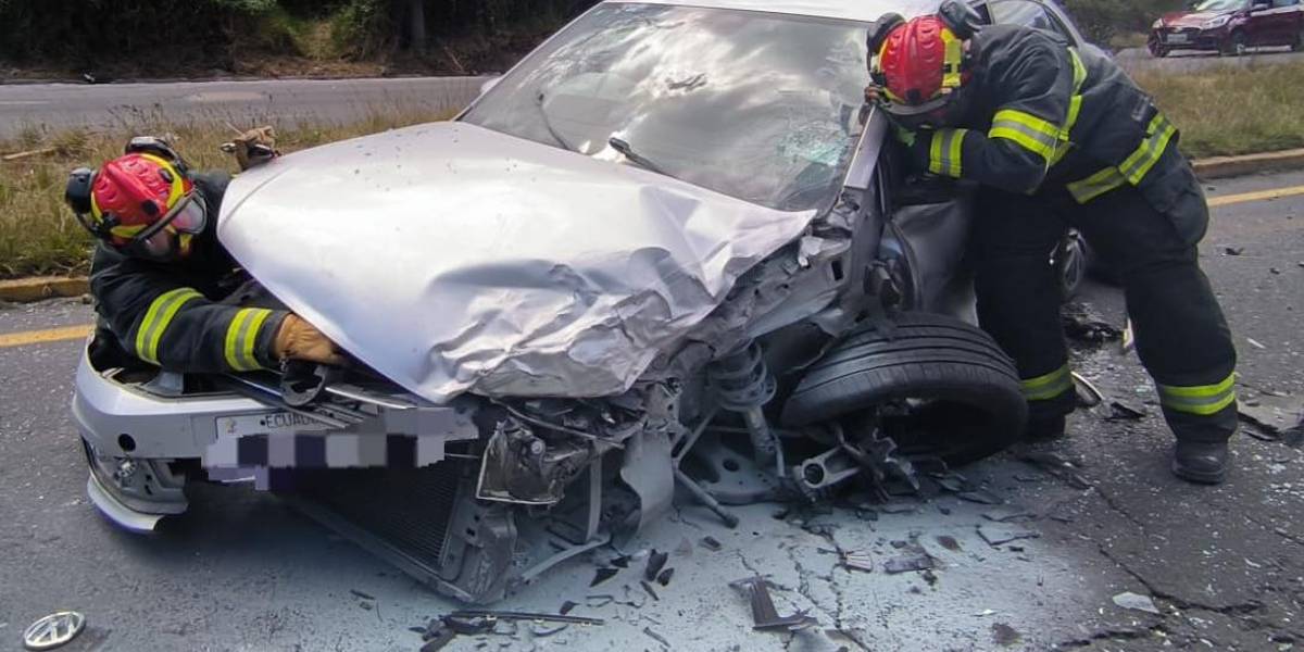 Quito: un siniestro en la avenida Simón Bolívar dejó tres personas afectadas, este 16 de julio
