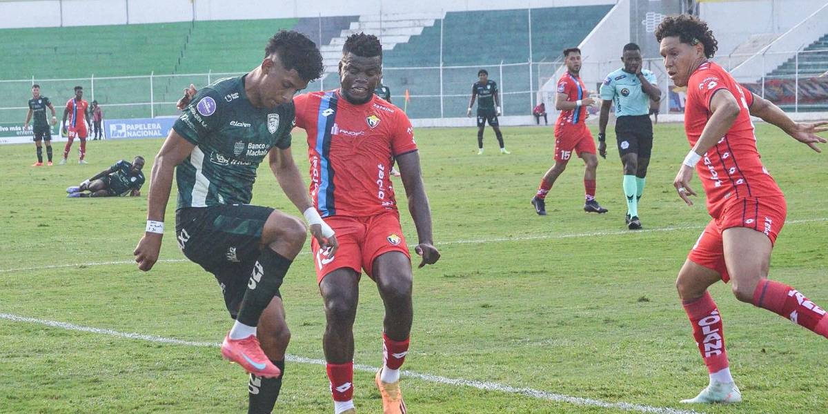 Orense SC y El Nacional firman intenso empate en Machala