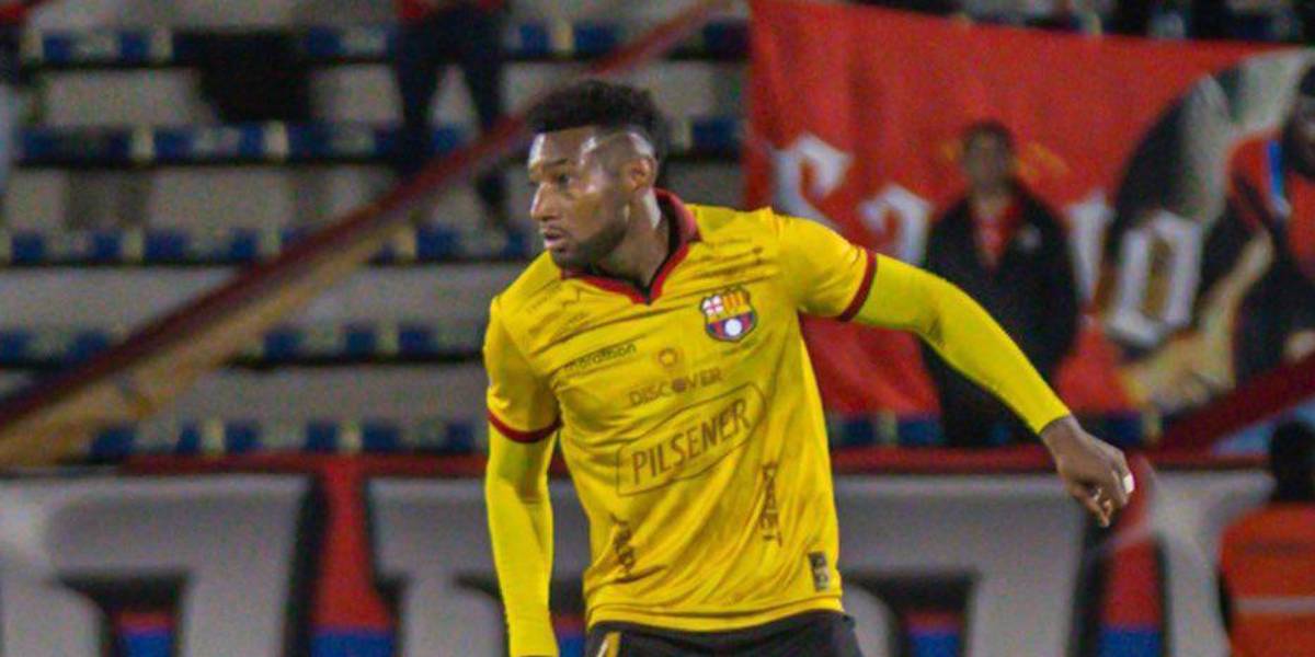 Barcelona SC renovará a Gustavo Vallecilla por tres años