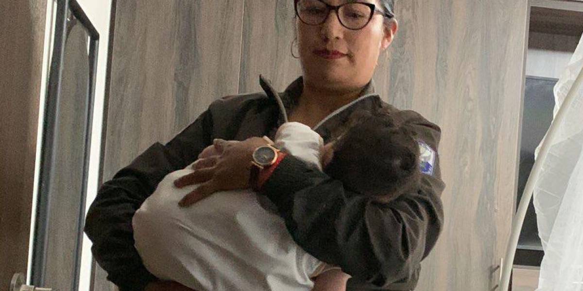 Quito: una mujer fue detenida por ofertar a su bebé en una aplicación; el FBI dio la alerta