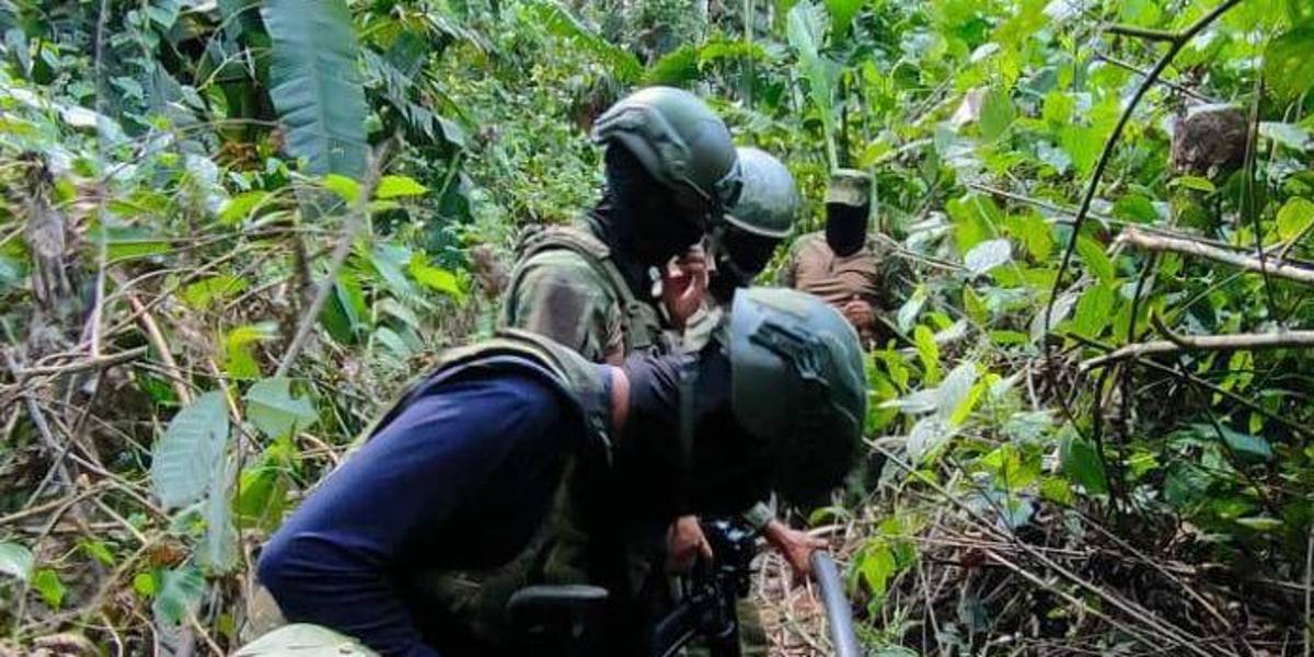 El tráfico de combustibles es la tercera mayor amenaza de seguridad para el Estado, dice Min. de Defensa