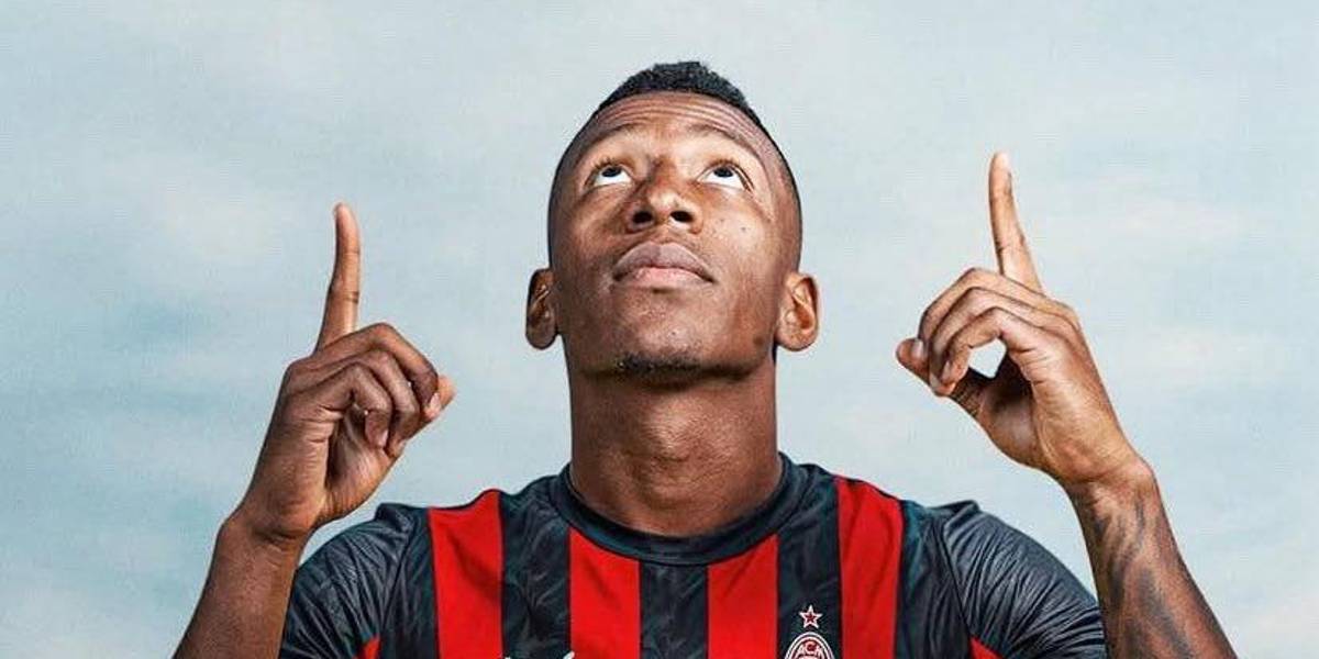 La nueva alineación del AC Milan con Pervis Estupiñán para la temporada 2025/26