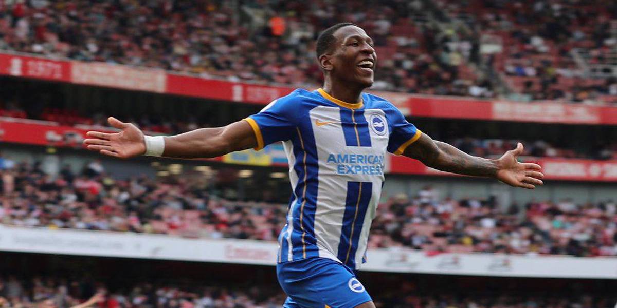 Premier League: Pervis Estupiñán está en el equipo ideal