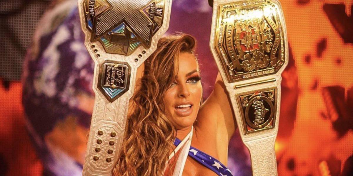 Despiden a Mandy Rose, campeona de la WWE por filtración de imágenes en redes sociales