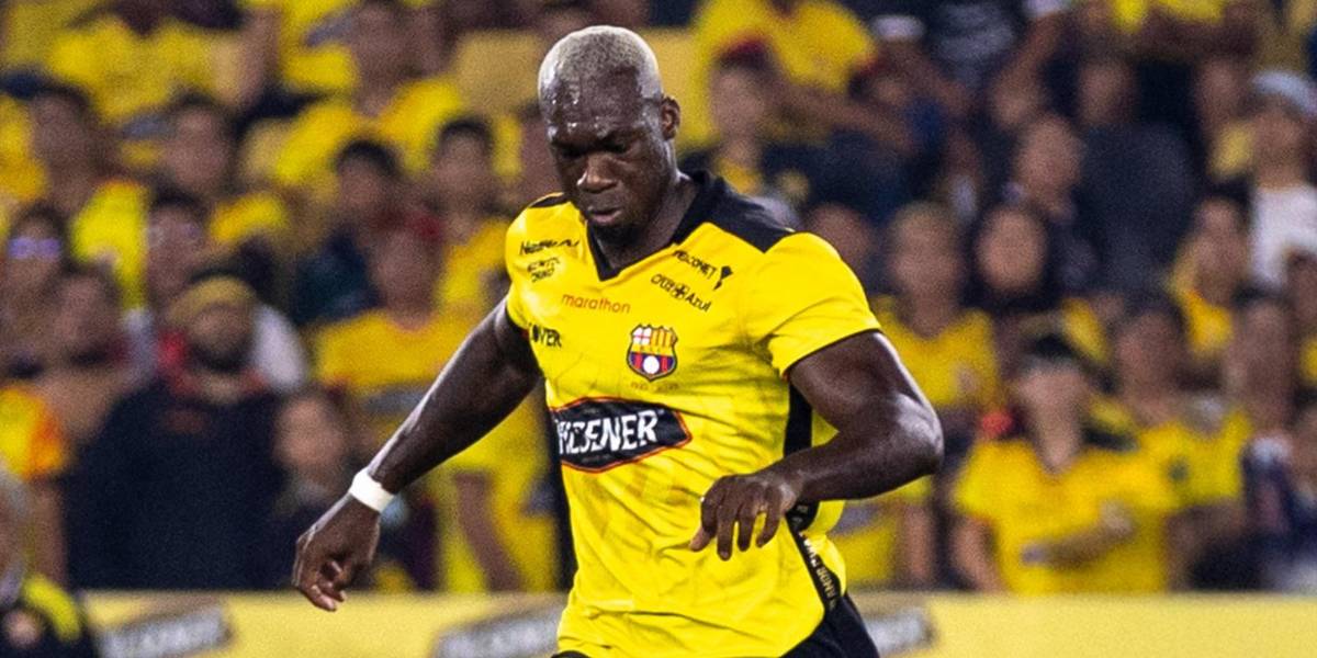 Felipe Caicedo, convocado para el duelo ante Corinthians