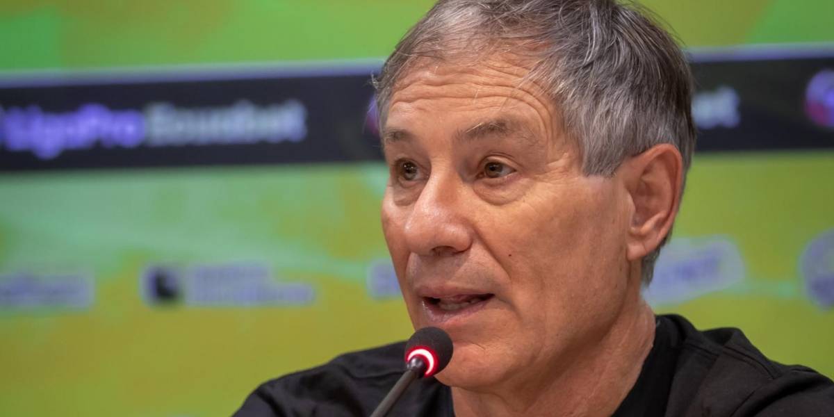 Ariel Holan: Merecimos más, pero rescato la actitud del equipo