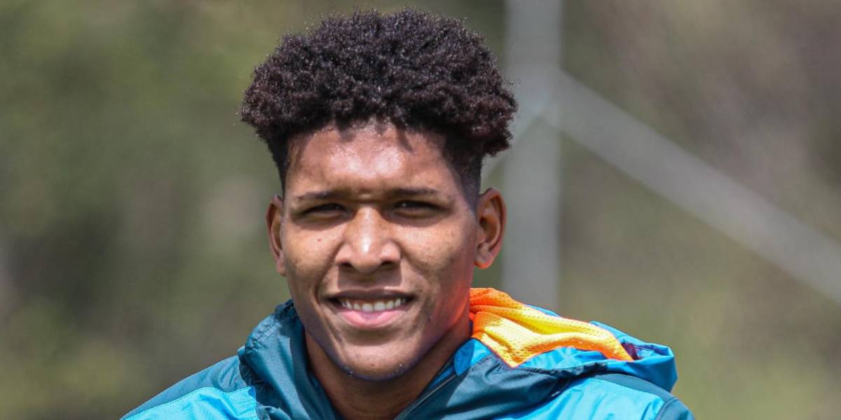 Oscar Quiñónez, canterano de Orense, salió vendido al Racing de Montevideo