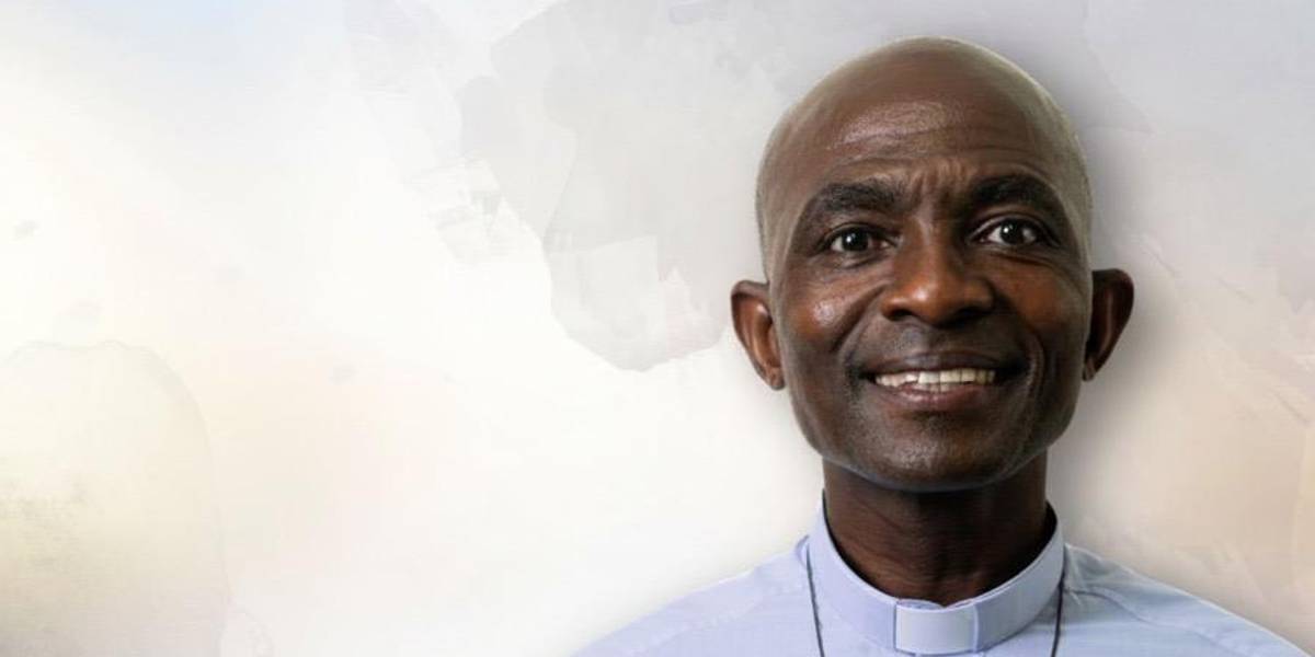 El papa León XIV nombró a John Cudjoe, de Ghana, como el nuevo obispo auxiliar de Guayaquil
