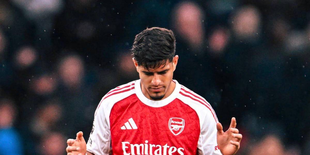 Piero Hincapié: “Me siento muy privilegiado de jugar en el Arsenal”