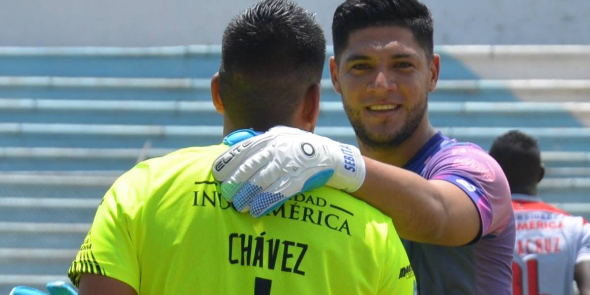 Walter Chávez salvó al Técnico Universitario de la derrota ante Orense